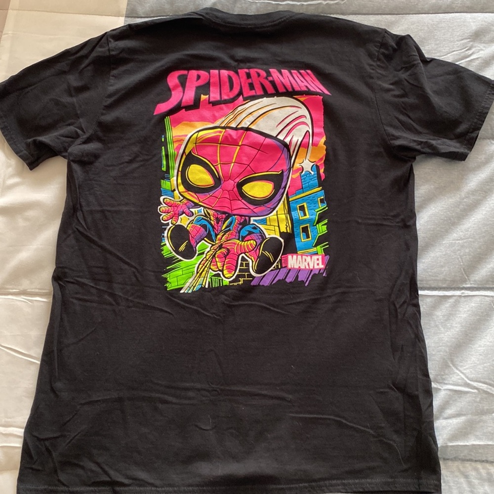 Spider-Man Funko Tee - Picture 2 of 3